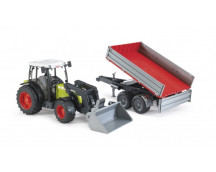 Claas Nectis met voorlader en aanhanger Claas Nectis met voorlader en aanhanger