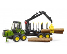 John Deere 1210E houttransport met kraan