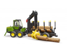 John Deere 1210E houttransport met kraan
