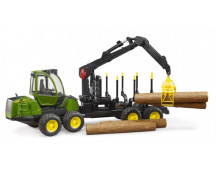John Deere 1210E houttransport met kraan