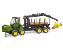 John Deere 1210E houttransport met kraan