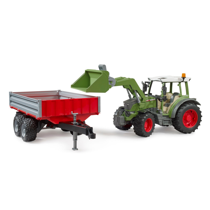 Fendt Vario 211 met voorlader en kiepwagen