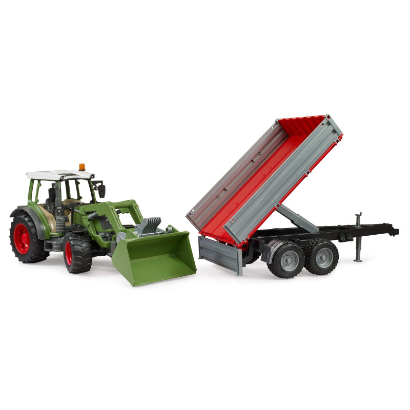 Fendt Vario 211 met voorlader en kiepwagen