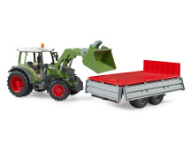 Fendt Vario 211 met voorlader en kiepwagen