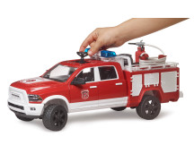 RAM 2500 brandweerwagen met licht en geluid RAM 2500 brandweerwagen met licht en geluid