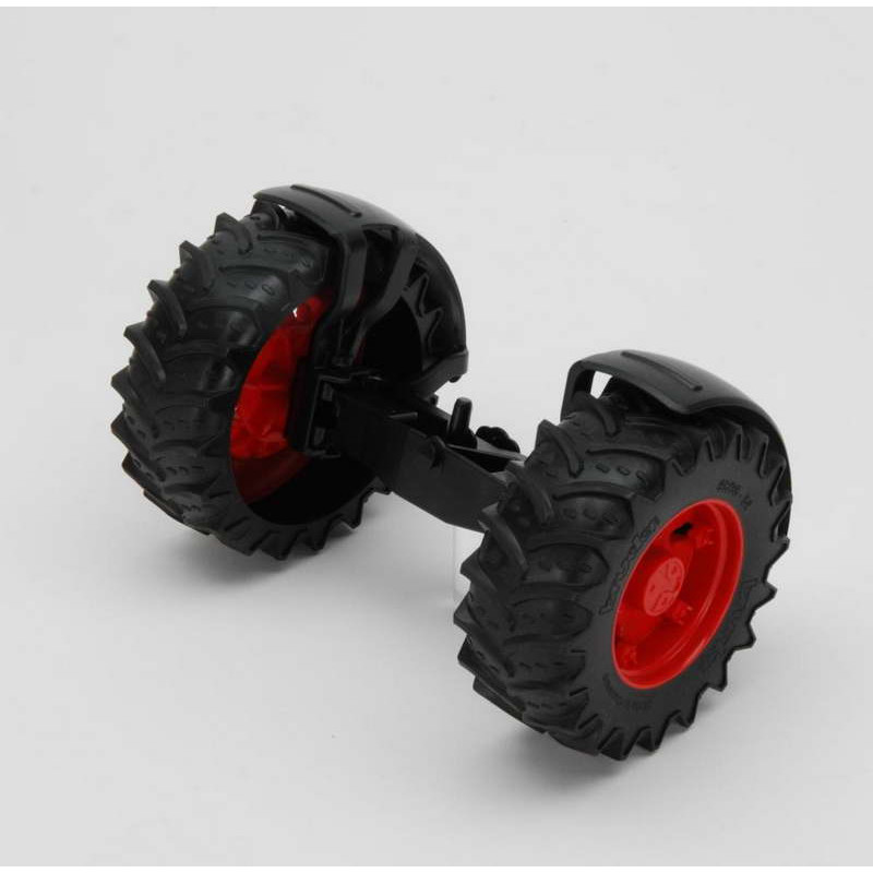ONDERDEEL: vooras rode velg Fendt bf3040 ONDERDEEL: vooras rode velg Fendt bf3040