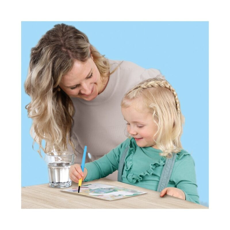 Kleuren met water kleurboek met waterstift - Safari
Kleuren met water kleurboek met waterstift - Safari