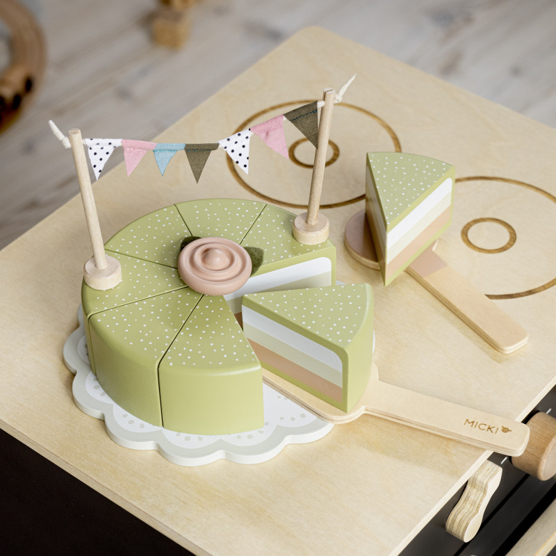Houten prinsessentaart Houten prinsessentaart