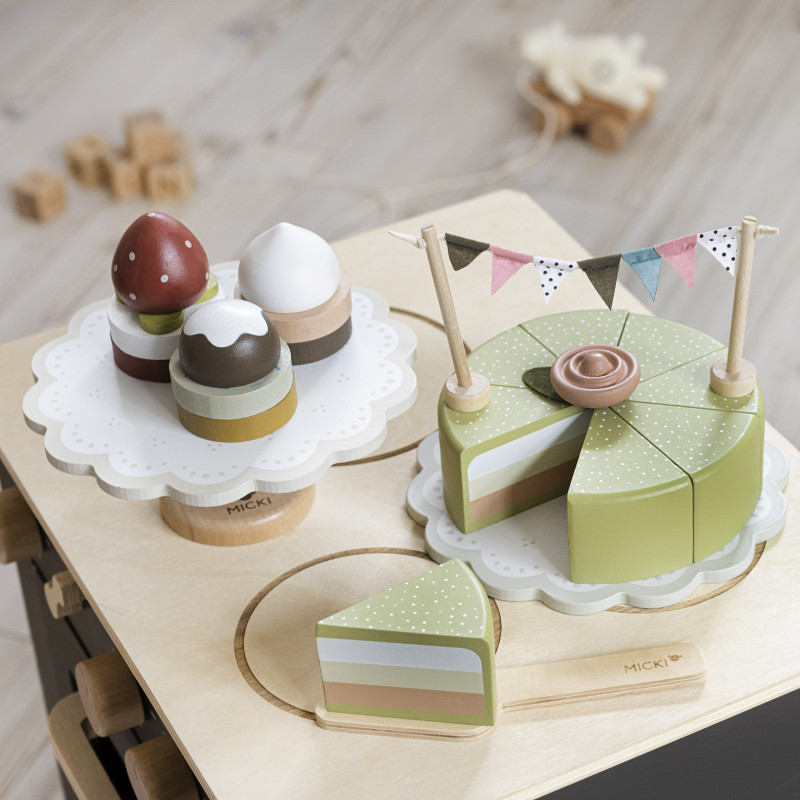Houten prinsessentaart Houten prinsessentaart