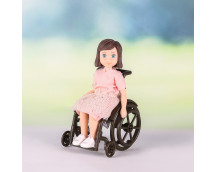 Poppenhuisfiguur Lourdes met rolstoel Poppenhuisfiguur Lourdes met rolstoel