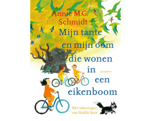 Mijn tante en mijn oom die wonen in een eikenboom