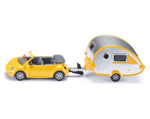 VW Beetle cabriolet met caravan