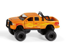 RAM 1500 met ballon banden (1:50)