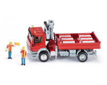 Mercedes Atego met laadkraan (1:50)
