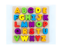 Houten alfabetpuzzel