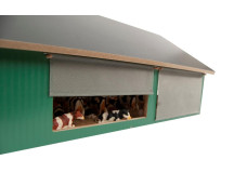 Stal met 4x windbreekgaas (1:32) Stal met 4x windbreekgaas (1:32)