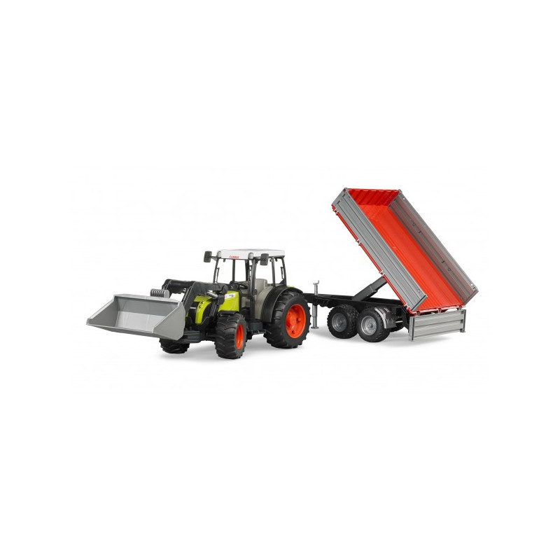 Claas Nectis met voorlader en aanhanger Claas Nectis met voorlader en aanhanger