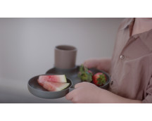 TINY Dinnertime servies geschenkset (olijfgroen/7-delig) TINY Dinnertime servies geschenkset (olijfgroen/7-delig)
