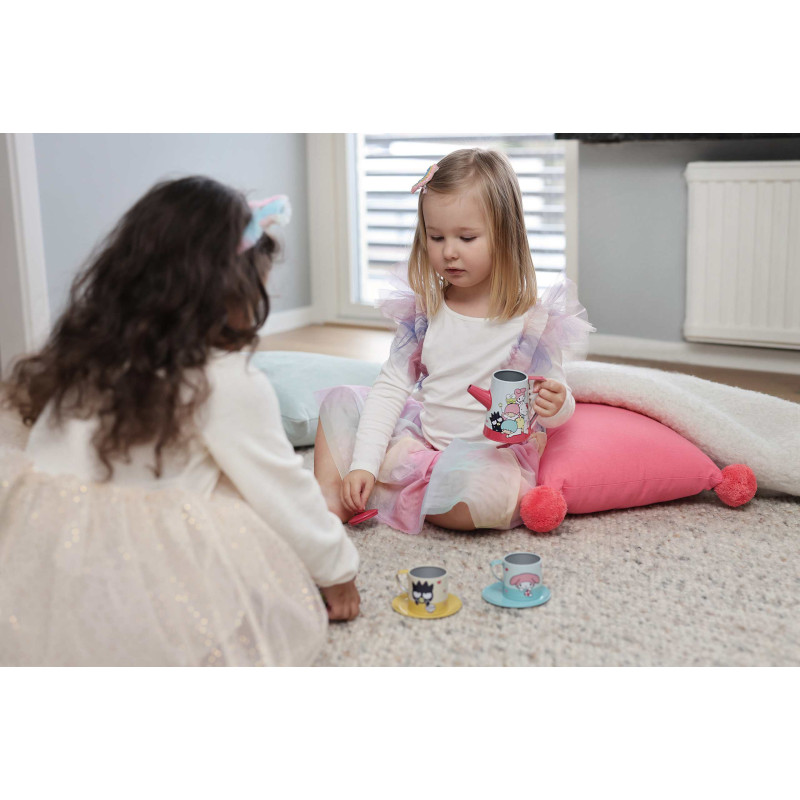 Hello Kitty theeset Hello Kitty theeset