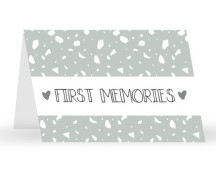 First memories (bewaardoosje/groen) First memories (bewaardoosje/groen)