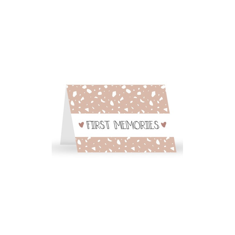 First memories (bewaardoosje/roze) First memories (bewaardoosje/roze)