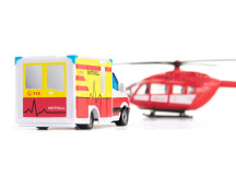 Mercedes-Benz ambulance en helicopter (DE) Mercedes-Benz ambulance en helicopter (DE)