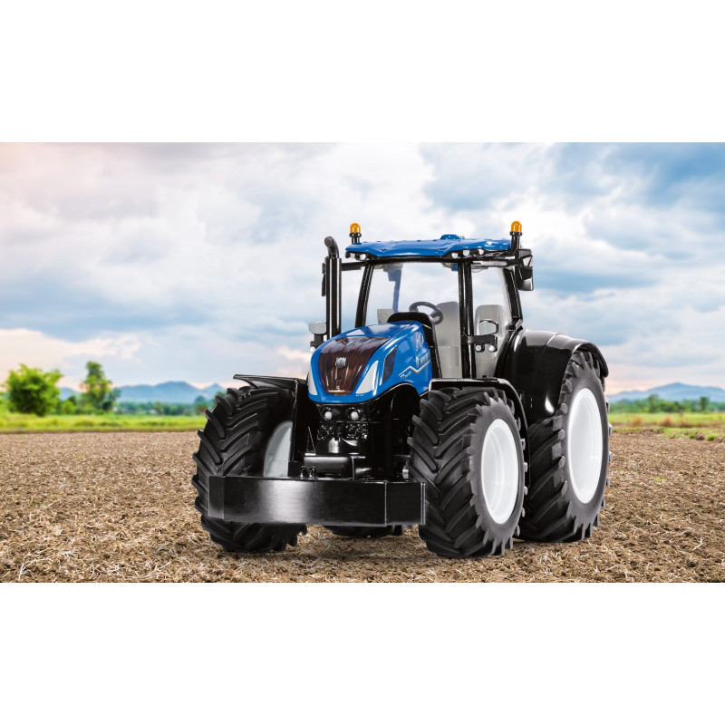 Tractor New Holland T7.315 HD (1:32) Tractor New Holland T7.315 HD (1:32)