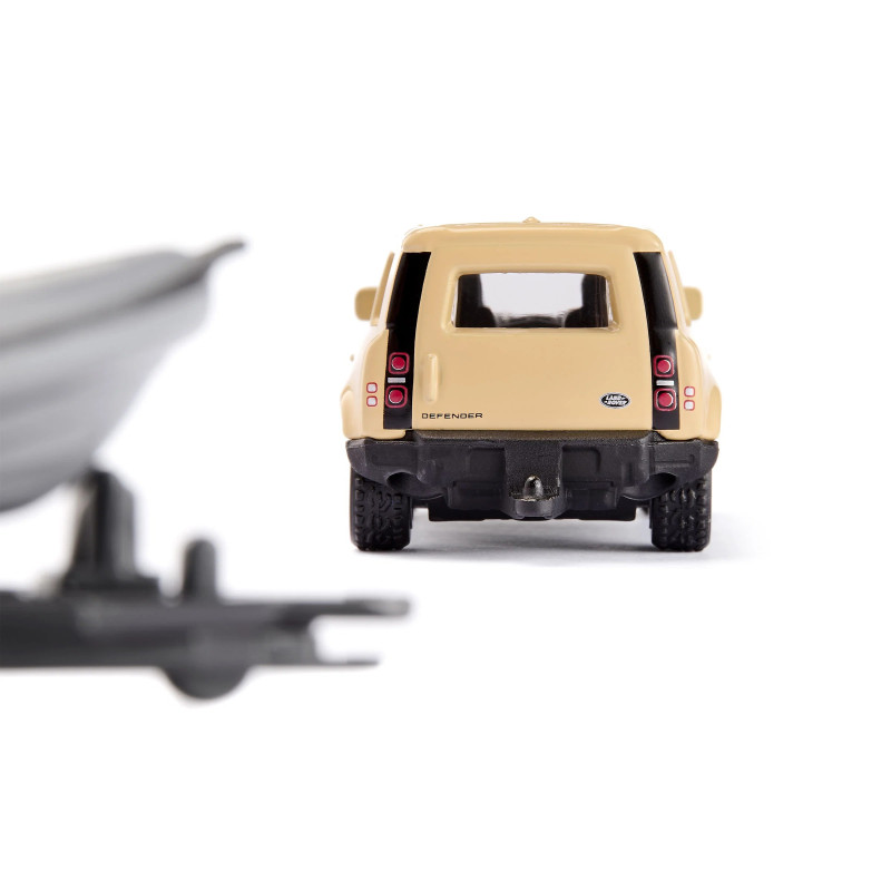 Land Rover Defender "Safari" met boot Land Rover Defender "Safari" met boot