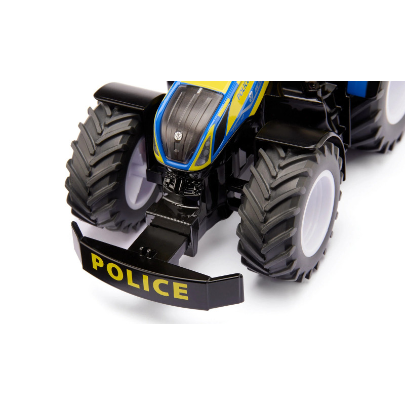 New Holland Police Tractor (1:32)
New Holland Police Tractor (1:32)
